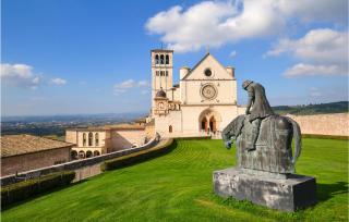 Stunning Apartment In Foligno With Wifi - 5