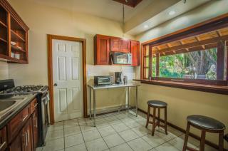 Relaxing Tropical Cabin - 3