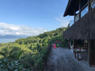 Casa na Praia com vista para o mar - Paraty - 0