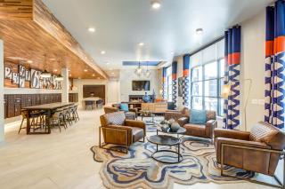 Sentral East Austin at 1630 E Sixth - Austin - 9