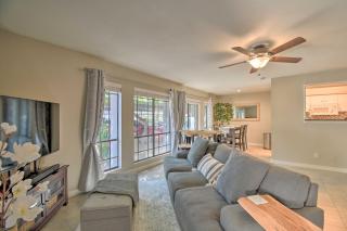 Sleek Phoenix Condo Walk to Biltmore Fashion Park - Phoenix - 0