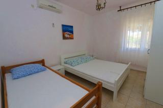 Apartment Kustici 4086d - 1