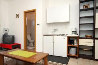 Apartments by the sea Preko, Ugljan - 3489 - 1