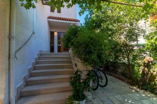 Apartments by the sea Jelsa, Hvar - 4017 - 3