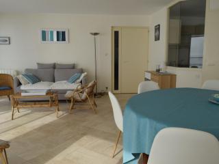 Appartement 2 étoiles avec balcon-terrasse, 1 chambre, parking, près de la mer - FR-1-197-491 - Les Sables-dʼOlonne - 3
