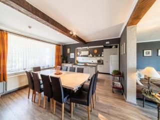 Chalet in Waimes with Pool & Nature Park - Waimes - 7
