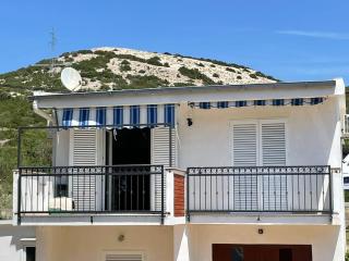 Apartments by the sea Stara Novalja, Pag - 4144 - 8