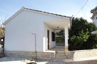 Apartments with a parking space Vinisce, Trogir - 4276 - Vinišće - 3