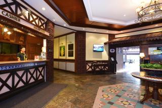 Holiday Villa Beach Resort Cherating - Cherating - 3
