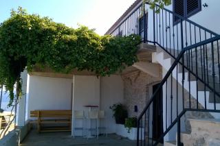 Seaside secluded apartments Cove Virak, Hvar - 4035 - Gdinj - 3