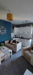 Flat 7 Buxton Market Place Apartment - 4