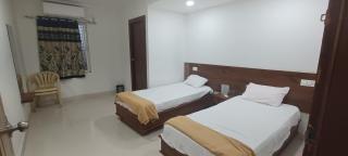 Annapurna Guest House - - 5