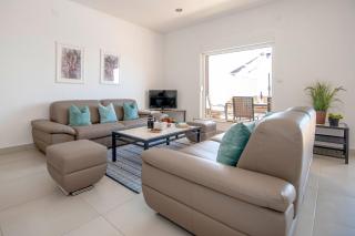 Luxury Villa Stone with Private Pool and Jacuzzi near Dubrovnik - Ivanica - 2