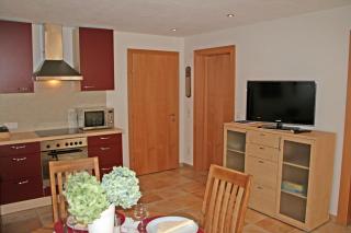 Haus Flua - Brand - 6