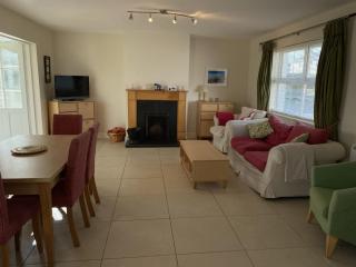 Castle Gardens Bungalow, Saint Helens Resort, Wexford - 3 Bedroom Sleeps 6 - Ballygerry - 5