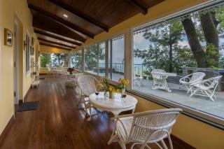 StayVista at Springfield with Bonfire - Kasauli - 2