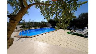 Tenuta con due abitazioni indipendenti - Martina Franca - 0