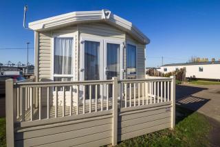 Lovely 6 Berth Caravan At Suffolk Sands Holiday Park Ref 45010Mv - Felixstowe - 7
