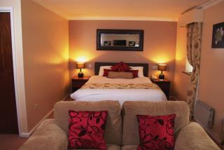 Beaufort Park Hotel - 9