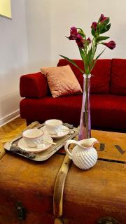 Varga Apartman - Historical Old Town & Free parking - 1