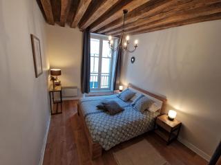 Le Saint Jean et son parking privée - Blois - 9