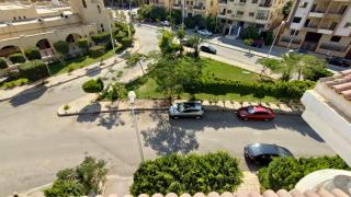 Lovely Studio in Private Villa with Garden View and Free Parking - 4