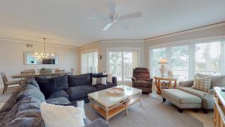 2118 Windsor Place II - 0