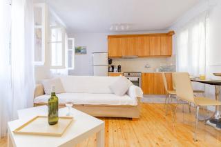 Joanna's Old Town place - 4