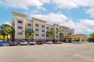 Best Western Plus Miami Airport North Hotel & Suites - Miami - 1