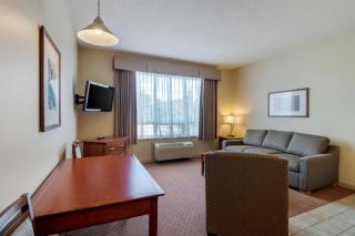 Best Western PLUS Chemainus Inn - 2
