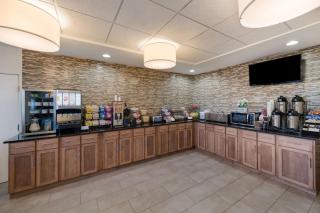 Best Western North Bryant Inn - 4