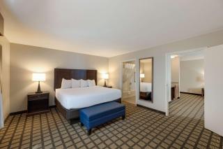 Best Western North Bryant Inn - 2