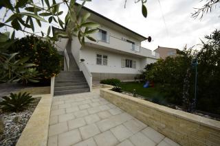 Apartments with parking space Biograd na Moru - 5833 - 9