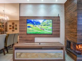 2 SUITE, 1 DORMITORIO EM MEIO A MATA ARAUCARIA A 1,5 Km Centro, ALTOS DE GRAMADO - Gramado - 7
