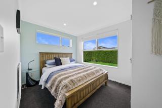 Treasure on Tuscan - Martinborough Holiday Home - 2