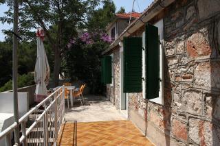 Apartments by the sea Basina, Hvar - 4599 - Vrboska - 5