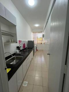 OrchidVilla Homestay at Southville Apartment - Kampong Parit - 1