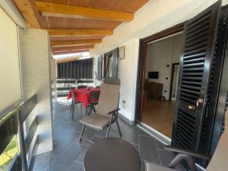 Rosso Apartment 400 m from Beach, Comfortable Stay & Free Parking - 2