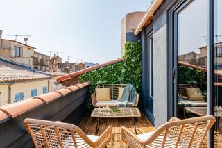 LOFT EN VILLE - Duplex Terrasse coeur historique avec vue dégagée & Parking souterrain Offert - La Ciotat - 1
