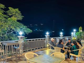 House of lights - Solan - 1