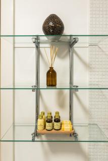 Direct Tube Links to Central London , Walk to Station one bedroom flat in Greater London, ID required - 4