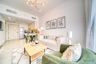 Prime 1BR at Binghatti Avenue Al Jaddaf by Deluxe Holiday Homes - Dubai - 2