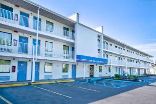 Motel 6-Warren, MI - Detroit East - Warren - 7