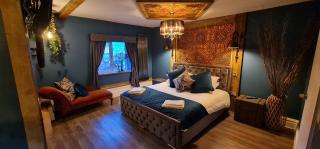 The Waterside Bar, Rooms & Restaurant - Manchester - 9