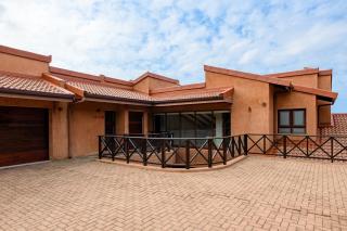 San Lameer Villa - 14308 - 4 Bedroom Deluxe - 8 pax - San Lameer Rental Agency - Southbroom - 9