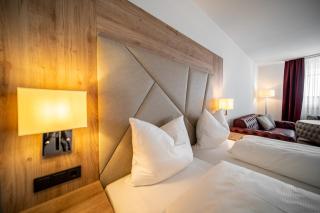 EE Hotel - Kassel - 7