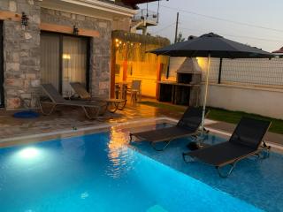 Müstakil havuzlu jakuzili tatil villası - Fethiye - 1