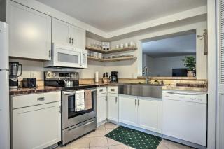Walk to Dtwn and Breweries Townhome in Cary! - Cary - 9