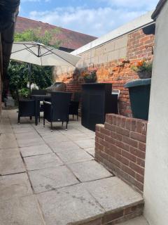 The old coach house 8 North lane - Kent - 5