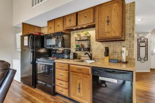 Tuscany on Taneycomo Condo - Branson - 5